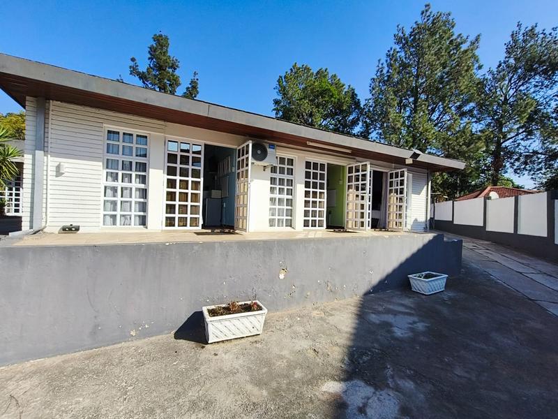 7 Bedroom Property for Sale in Mthata Eastern Cape